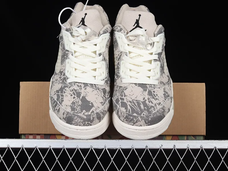 All categories Air Jordan Jordan series basketball shoes Air Jordan 5 Air Jordan 5 Low "Expression" AJ5 Joe 5 suede white low-top basketball shoes DA8016-100